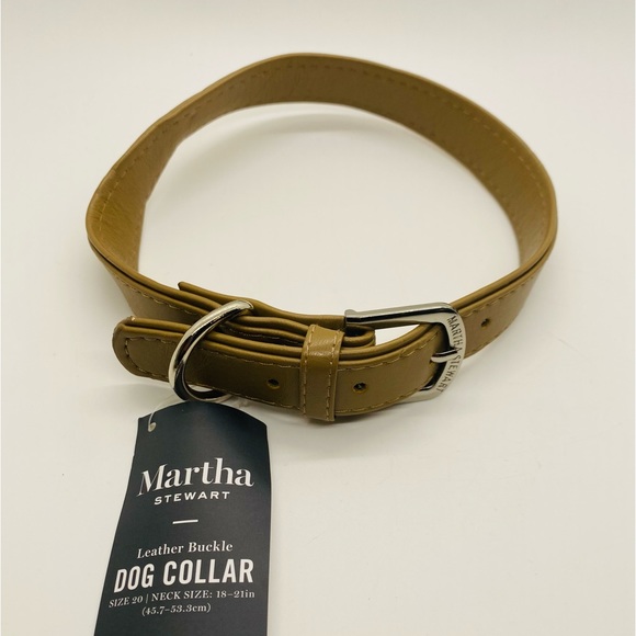 NWT Martha Stewart Dog Collar Vegan Leather. Tan. Size 20 (neck 18-21”). - Picture 6 of 8
